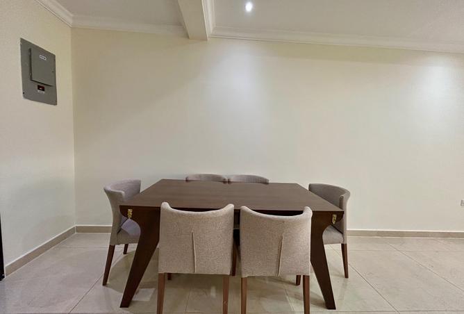 966075 - Property Image 2