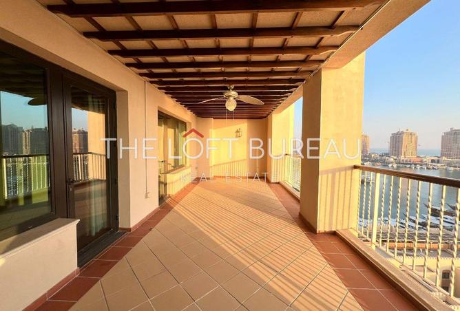 982385 - Property Image 2