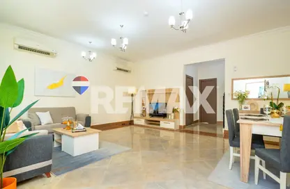 مجمع سكني - 6 غرف نوم - 5 حمامات للبيع في الوكير - الوكير - الوكرة