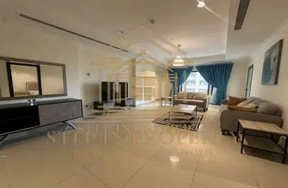 Apartment - 1 Bedroom - 2 Bathrooms for rent in East Porto Drive - Porto Arabia - The Pearl Island - Doha