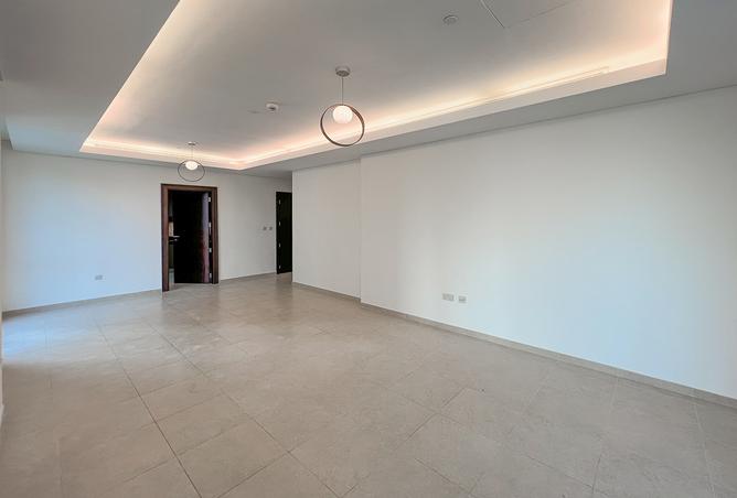 914419 - Property Image 3