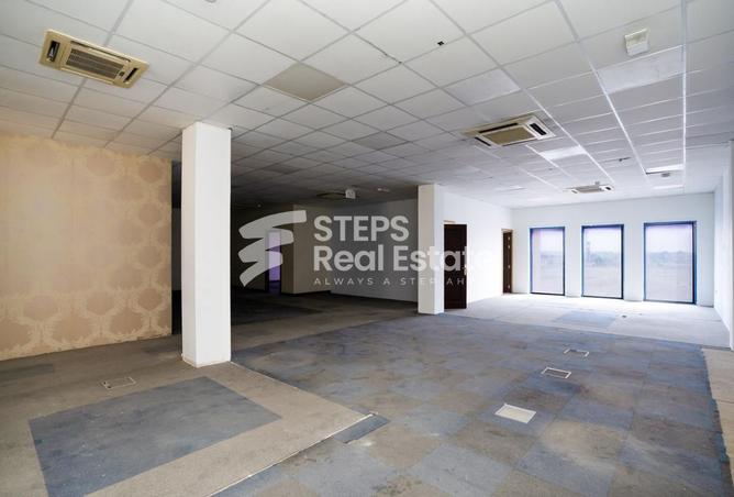 975756 - Property Image 3