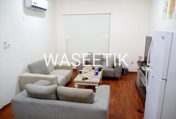 933101 - Property Image 3