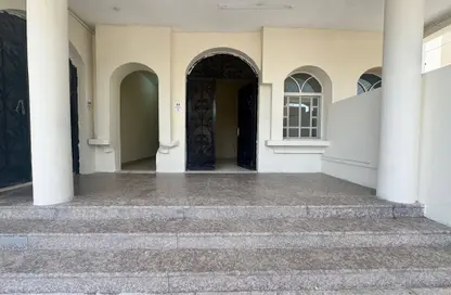 Villa - Studio - 1 Bathroom for rent in Al Nuaija Street - Al Nuaija - Doha