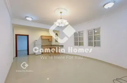 Compound - 3 Bedrooms - 4 Bathrooms for rent in Al Azizia Street - Al Aziziyah - Doha