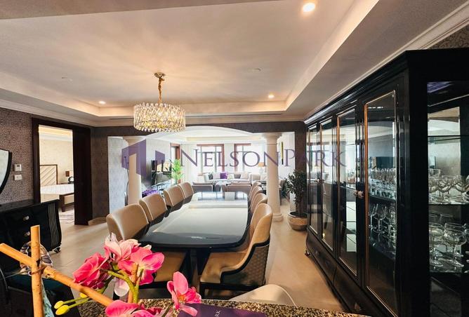 979872 - Property Image 2