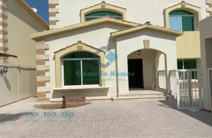 صورة لـ مبنى خارجي فيلا - 5 غرف نوم - 4 حمامات للايجار في 870 شارع - جنوب الدحيل - الدحيل - الدوحة ، صورة رقم 1