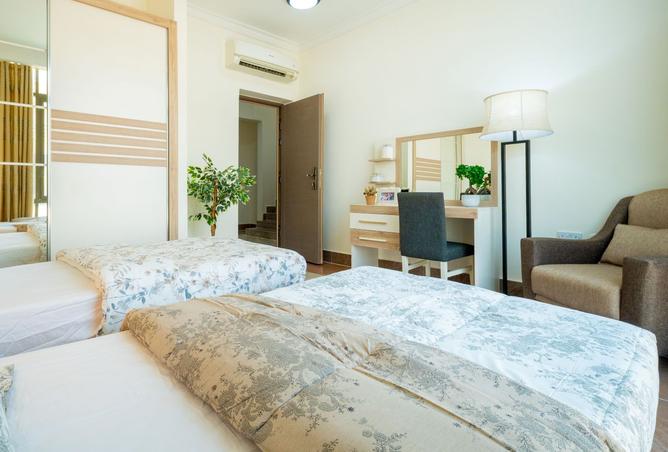 939492 - Property Image 3
