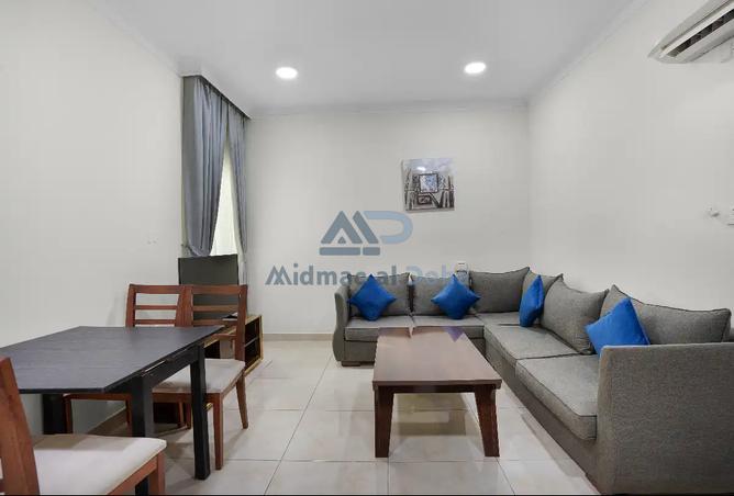 946577 - Property Image 2