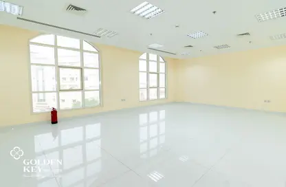 Office Space - Studio - 1 Bathroom for rent in C-Ring - Doha