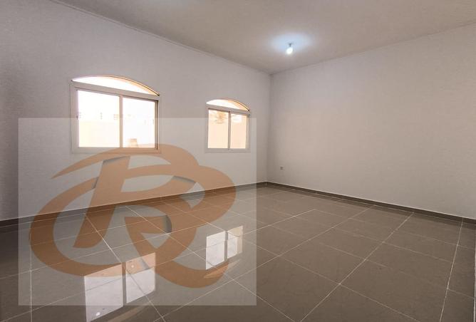 1002727 - صورة العقار 3