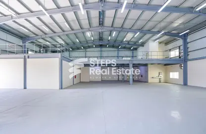 Warehouse - Studio for rent in Industrial Area 3 - Industrial Area - Industrial Area - Doha