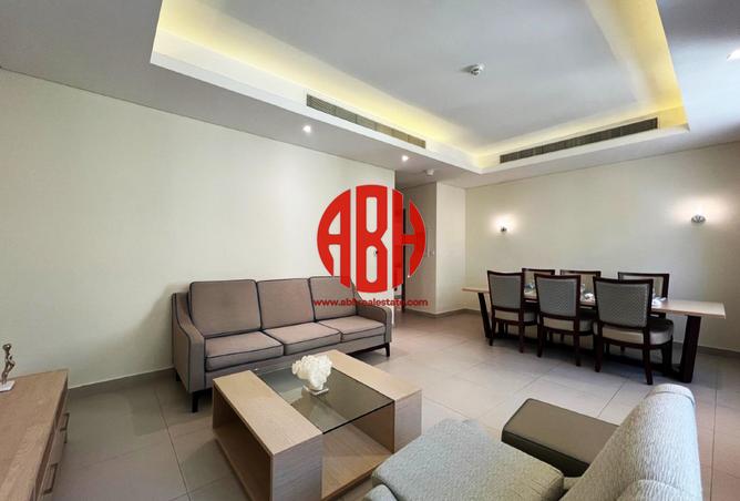 Apartment - 1 Bedroom - 2 Bathrooms for rent in Marina  25 - Marina District - Lusail