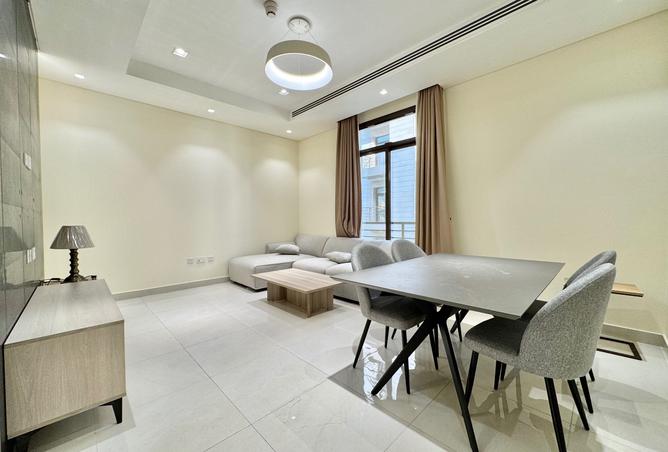 988708 - Property Image 3