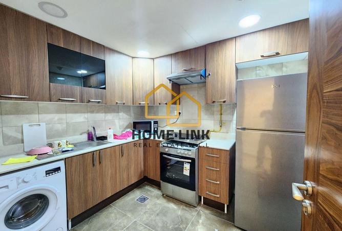 991409 - Property Image 3