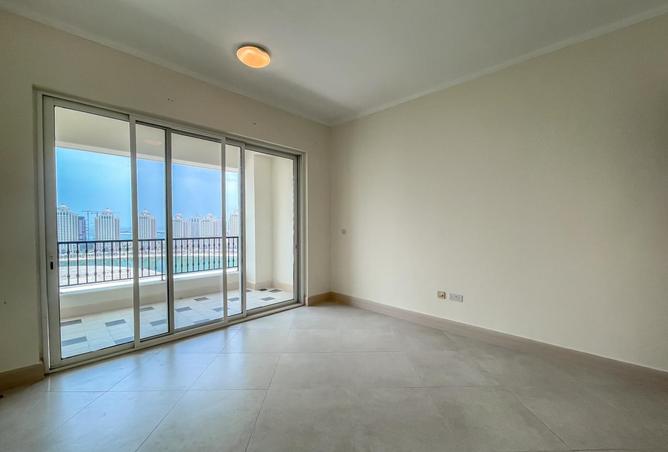 939216 - Property Image 2