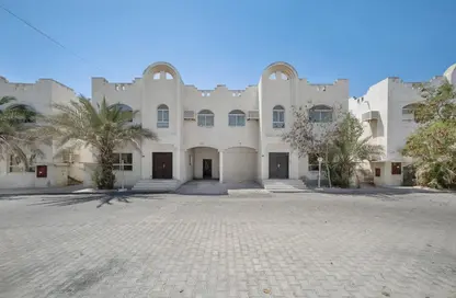 Staff Accommodation - Studio - 4 Bathrooms for rent in Al Thumama - Al Thumama - Doha