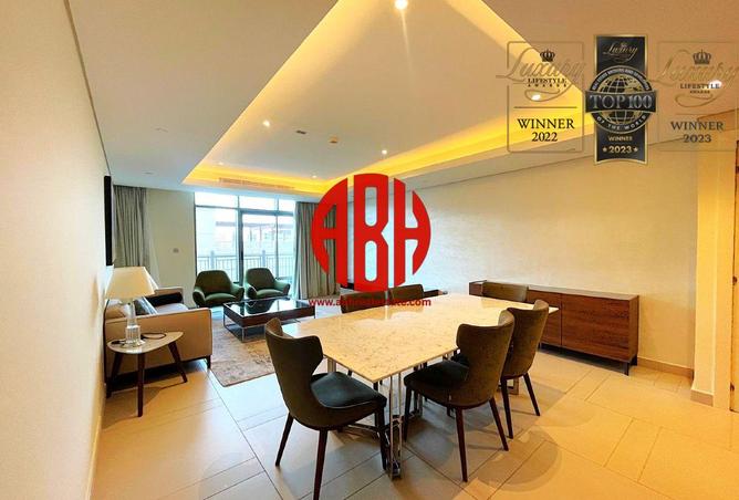 968012 - Property Image 2