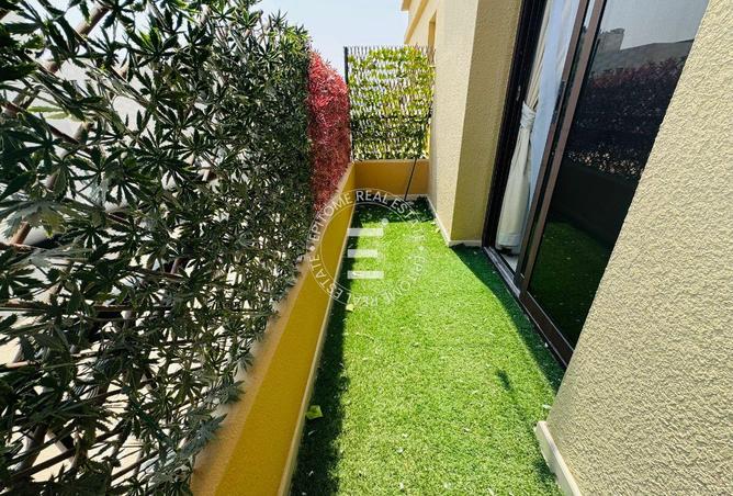 920353 - Property Image 2