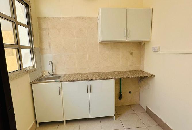 1005383 - Property Image 3