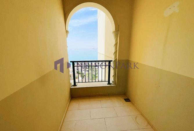 974862 - Property Image 3