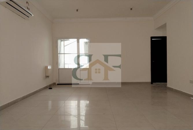 1000972 - Property Image 2