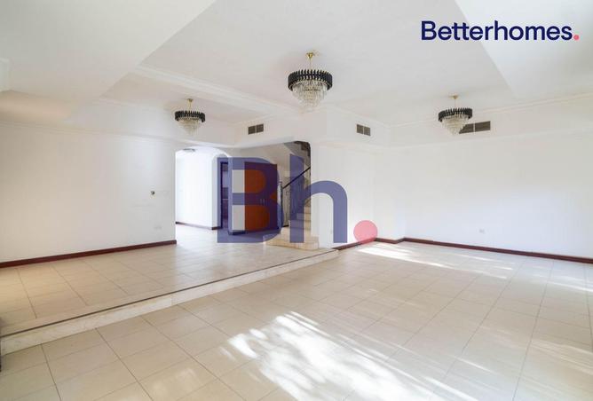 944737 - Property Image 3
