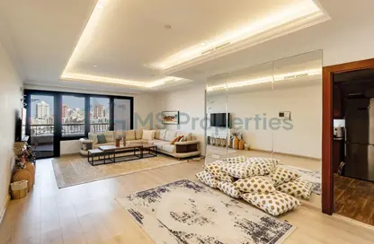 Apartment - 2 Bedrooms - 2 Bathrooms for sale in West Porto Drive - Porto Arabia - The Pearl Island - Doha