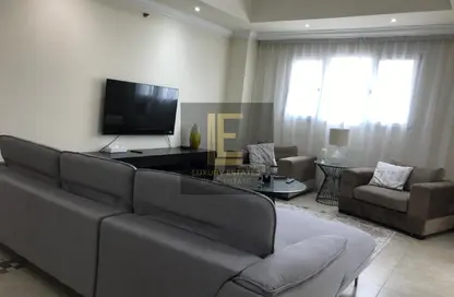 Apartment - 2 Bedrooms - 3 Bathrooms for sale in West Porto Drive - Porto Arabia - The Pearl Island - Doha