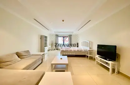 Apartment - Studio - 1 Bathroom for rent in West Porto Drive - Porto Arabia - The Pearl Island - Doha