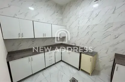 Apartment - 3 Bedrooms - 3 Bathrooms for rent in Al Kheesa - Umm Salal Mohammed