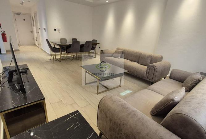 971484 - Property Image 2