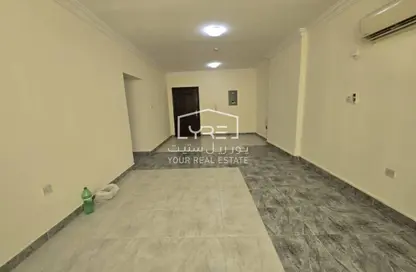 شقة - 2 غرف نوم - 2 حمامات للايجار في شارع السد - السد - الدوحة