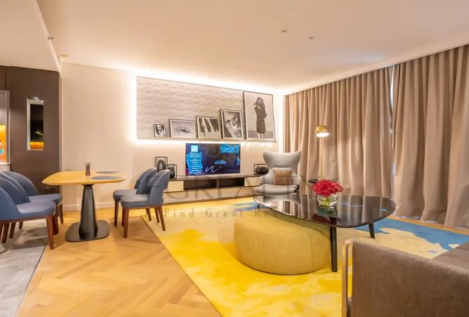 941425 - Property Image 2