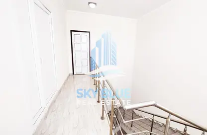 (بنتهاوس  (روف - 1 حمام للايجار في الدحيل - الدحيل - الدوحة