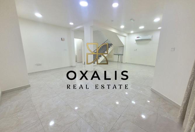 972302 - Property Main Image