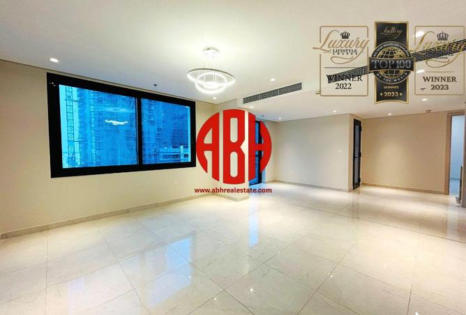 963490 - Property Image 2