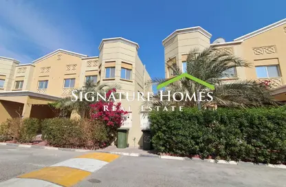 Villa - 4 Bedrooms - 5 Bathrooms for rent in Souk Al gharaffa - Al Gharrafa - Doha