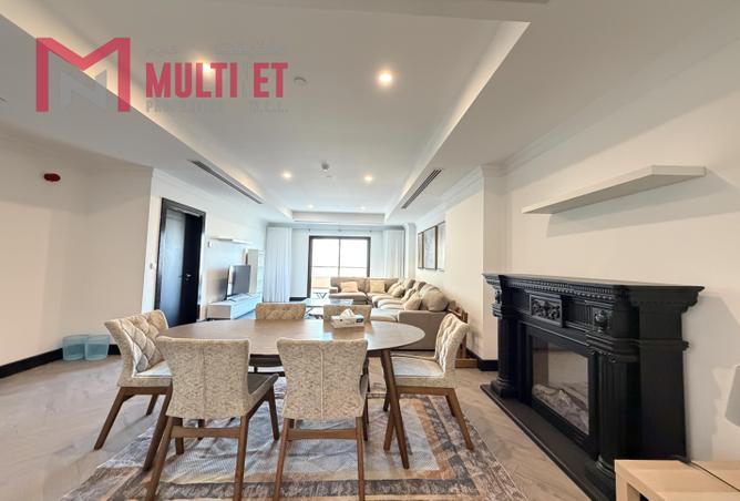 974413 - Property Image 2