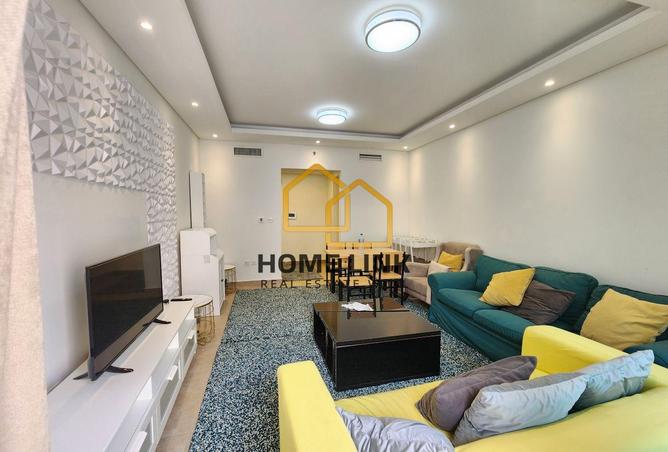 928986 - Property Image 3