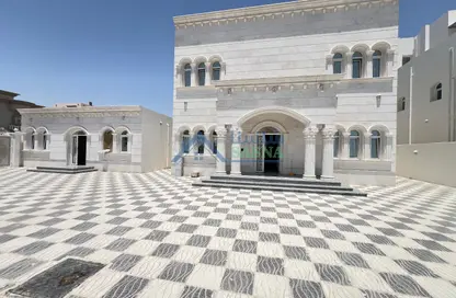 Villa - 6 Bedrooms - 7+ Bathrooms for sale in Al Nuaija Street - Al Nuaija - Doha