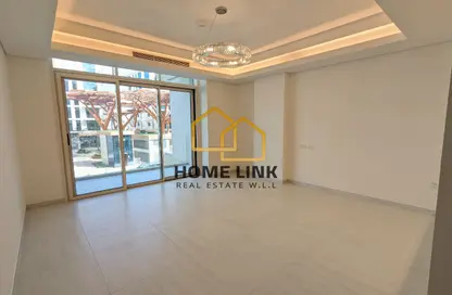Apartment - 1 Bedroom - 2 Bathrooms for rent in Gewan Island - The Pearl Island - Doha