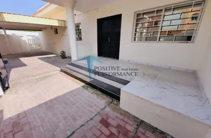 Villa - 3 Bedrooms - 3 Bathrooms for rent in Old Airport Road - Old Airport Road - Doha