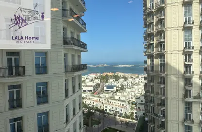 Apartment - 2 Bedrooms - 4 Bathrooms for rent in Floresta Gardens - Floresta Gardens - The Pearl Island - Doha