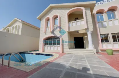 Pool image for: Villa - 4 Bedrooms - 6 Bathrooms for rent in Street 871 - Al Duhail South - Al Duhail - Doha, Image 1
