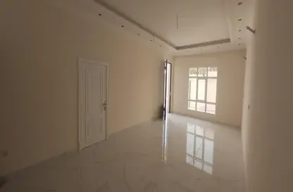 Empty Room image for: Villa for sale in Izghawa - Izghawa - Doha, Image 1
