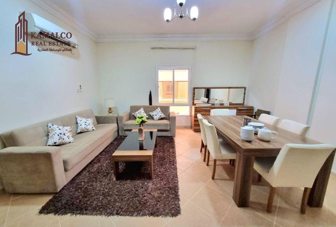 929879 - Property Image 2