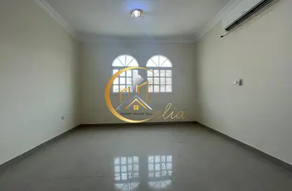 Apartment - 2 Bedrooms - 2 Bathrooms for rent in T Block - Al Manara Street - Al Sadd - Doha