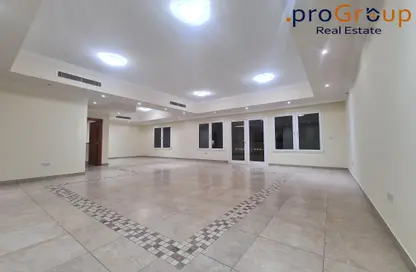 Empty Room image for: Apartment - 3 Bedrooms - 5 Bathrooms for rent in East Porto Drive - Porto Arabia - The Pearl Island - Doha, Image 1