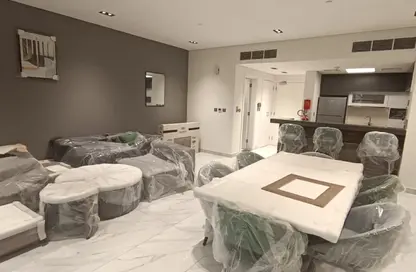 شقة - 3 غرف نوم - 5 حمامات للايجار في لوسيل ريسيدينس - منطقة المارينا - الوسيل